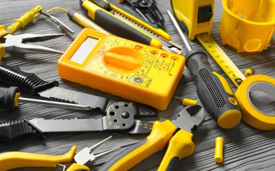 Different,Electrical,Tools,On,Table